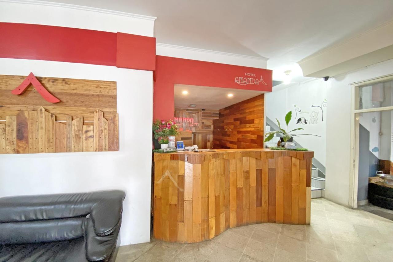 Hotel Ananda Syariah Redpartner Букиттинги Экстерьер фото